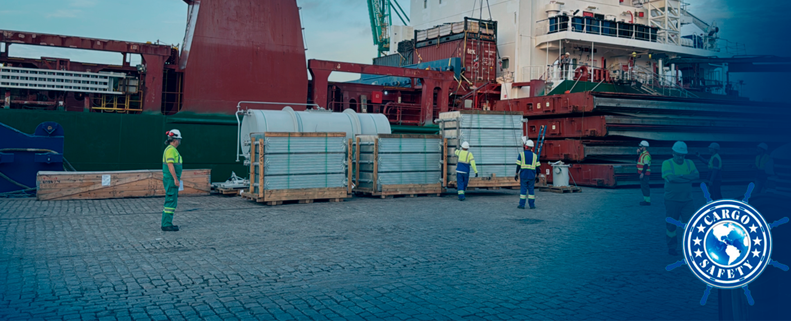 Operação portuária com acompanhamento técnico de carga no Porto de Santos realizada pela Cargo Safety